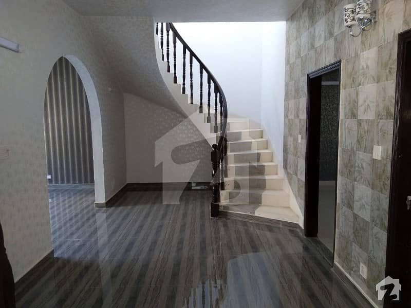 G1 3 Bed DD Fully Renovated 150Yards House For Sale in Gulistan E Jauhar