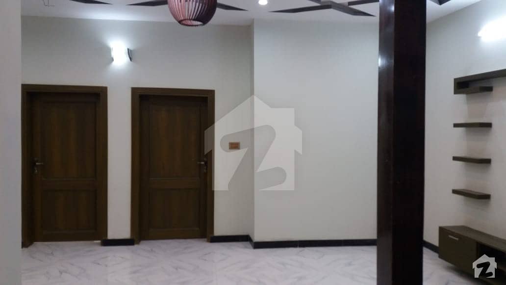 آفیسرز گارڈن کالونی ورسک روڈ پشاور میں 7 کمروں کا 5 مرلہ مکان 1.6 کروڑ میں برائے فروخت۔