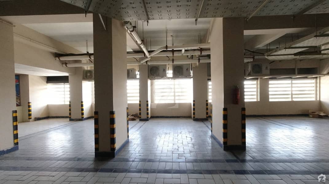 Good 2000  Square Feet Flat For Sale In Gulshan-E-Iqbal Town