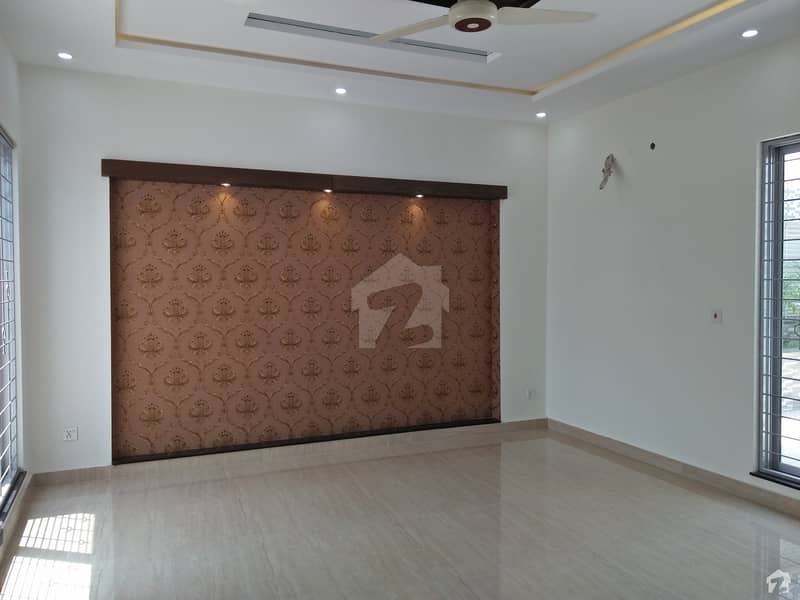 A Good Option For Sale Is The House Available In EME Society In Lahore