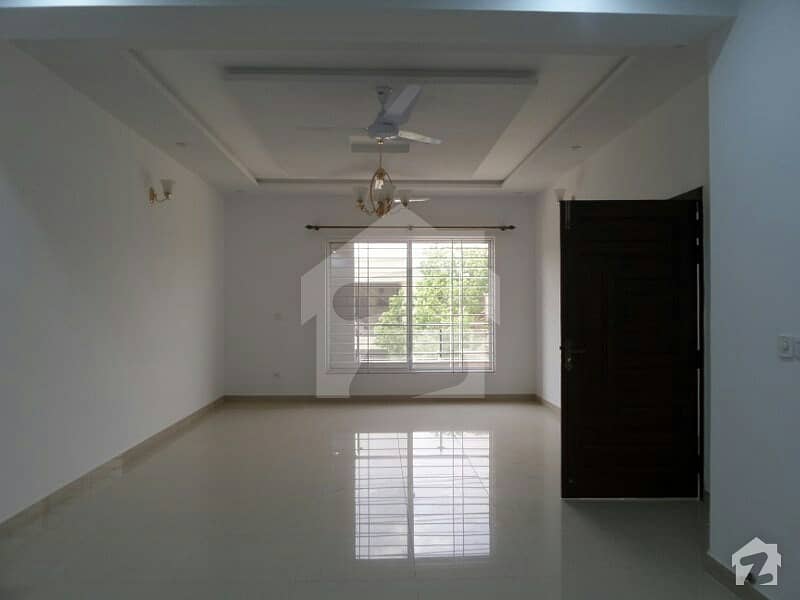4 Marla House Available For Sale In D-12