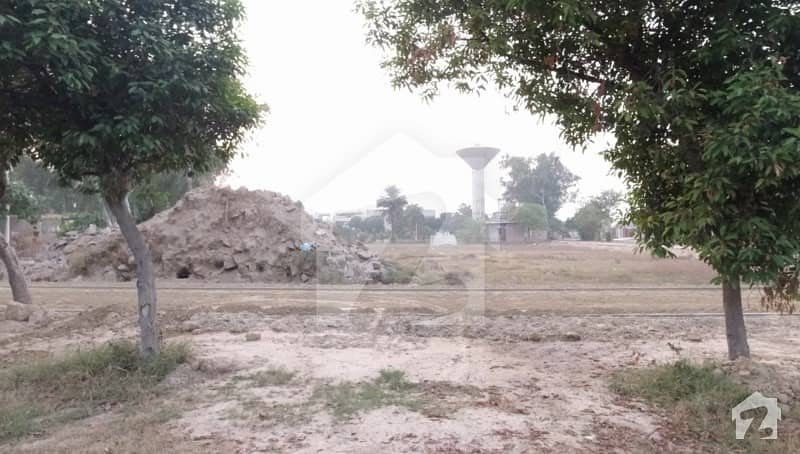 آئی ای پی انجنیئرز ٹاؤن ۔ بلاک اے 1 آئی ای پی انجنیئرز ٹاؤن ۔ سیکٹر اے آئی ای پی انجینئرز ٹاؤن لاہور میں 2 کنال رہائشی پلاٹ 2.25 کروڑ میں برائے فروخت۔
