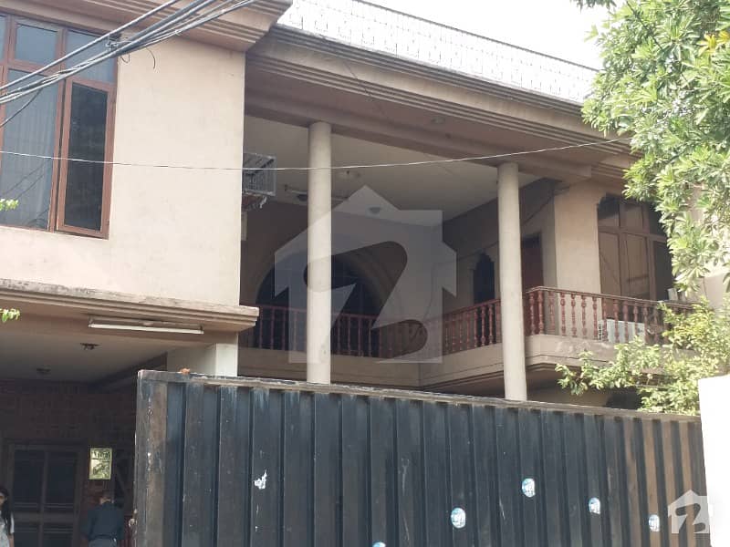 2 Kanal House Is Available For Sale In Gulberg II Lahore