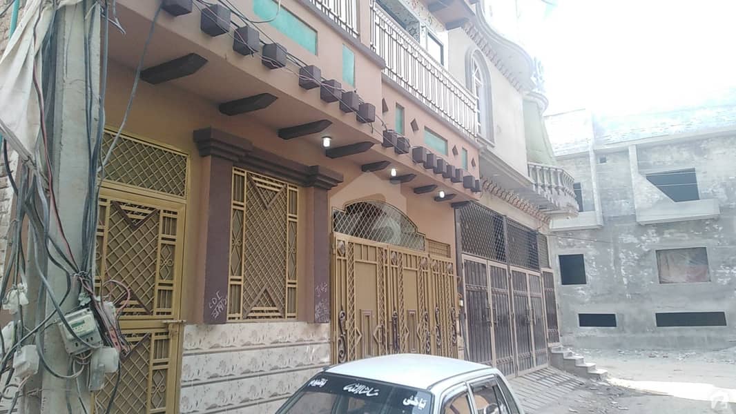الحرم ماڈل ٹاؤن پشاور میں 6 کمروں کا 5 مرلہ مکان 1.4 کروڑ میں برائے فروخت۔