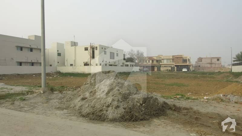 2 Kanal Extreme Location Plot No 448 On 150 Feet Road