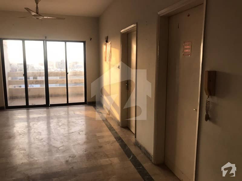 3 Bed Dd Flat Is Available For Rent Clifton Block 1 Karachi