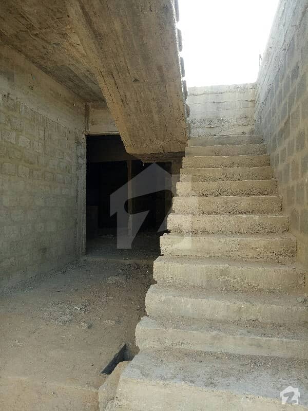 Stucture 120 Sq Yards House iN Rab Razi Society
