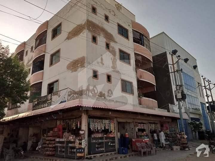 زمان ٹاؤن کورنگی کراچی میں 2 کمروں کا 3 مرلہ فلیٹ 22 لاکھ میں برائے فروخت۔