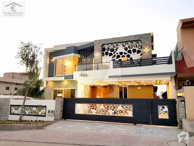 بحریہ ٹاؤن فیز 4 بحریہ ٹاؤن راولپنڈی راولپنڈی میں 5 کمروں کا 1 کنال مکان 6.3 کروڑ میں برائے فروخت۔ بحریہ ٹاؤن فیز 4 بحریہ ٹاؤن راولپنڈی راولپنڈی میں 5 کمروں کا 1 کنال مکان 6.3 کروڑ میں برائے فروخت۔
