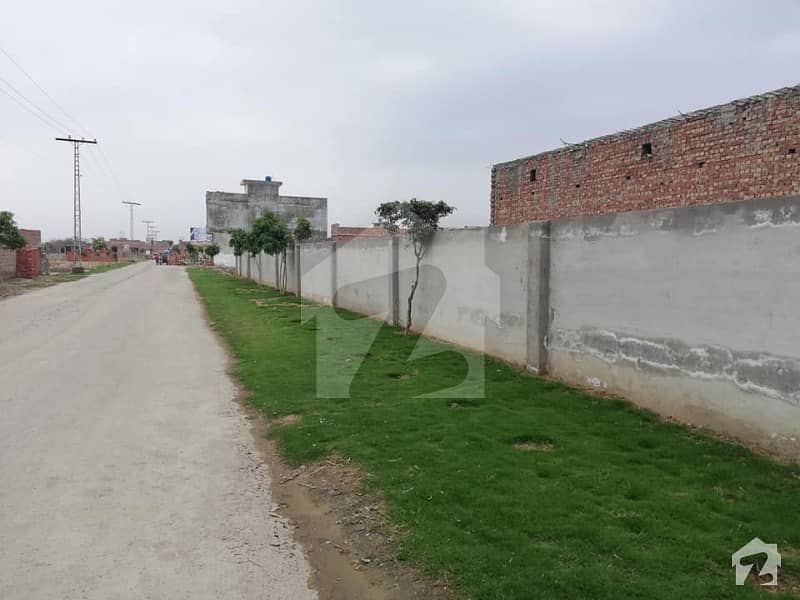 گولڈ لینڈ گارڈن لاہور میں 3 مرلہ رہائشی پلاٹ 15 لاکھ میں برائے فروخت۔