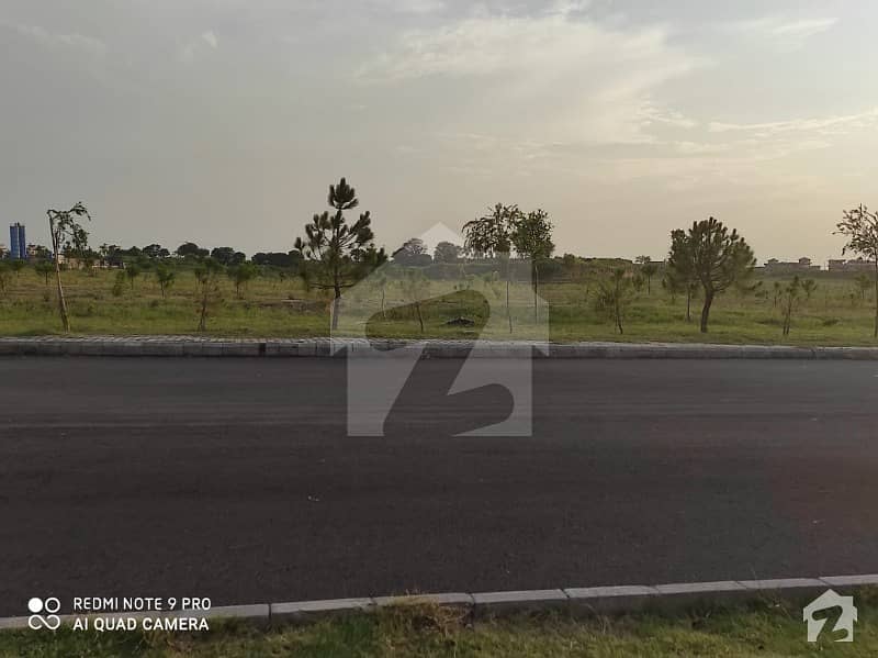 1 KANAL PLOT FILE FOR SALE IN GULBERG ISLAMABAD IN BEST PRICE