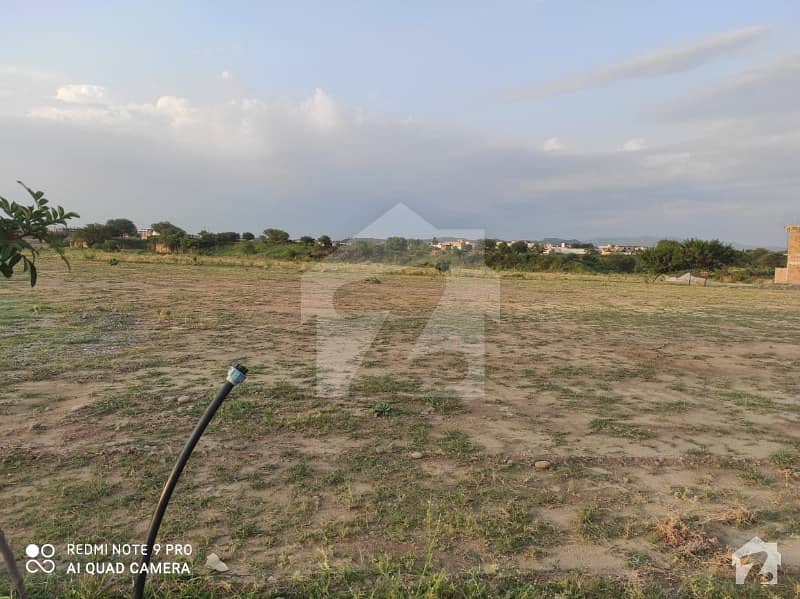 10 MARLA PLOT FILE FOR SALE IN GULBERG ISLAMABAD IN BEST PRICE