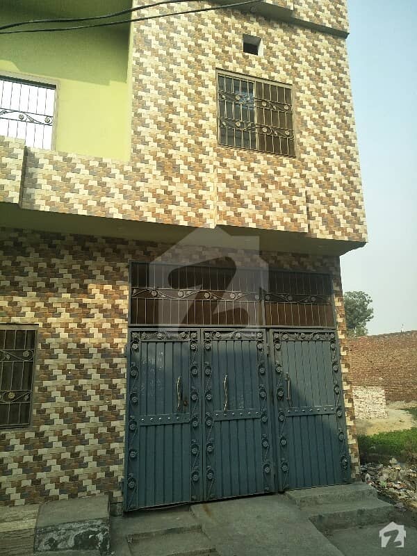 شالیمار ٹاؤن کاہنہ فیروزپور روڈ لاہور میں 5 کمروں کا 5 مرلہ مکان 28 ہزار میں کرایہ پر دستیاب ہے۔