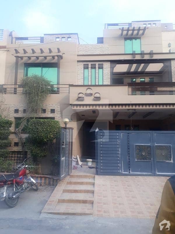 2250  Square Feet House In Johar Town Best Option