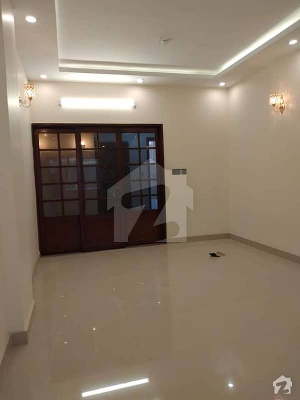 256 Square Yards  old House In North Nazimabad For Sale