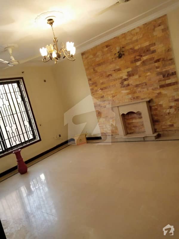 35x70 Ground Portion For Rent In G13 Islamabad