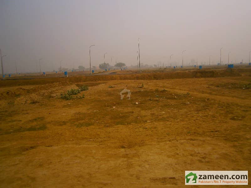 1 kanal plot for sale in dha phase 9 prism block m plot#1069 damand=69 lac