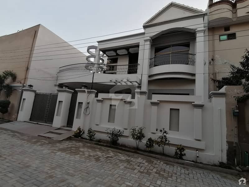 House Of 10 Marla In New Shadman Colony For Sale
