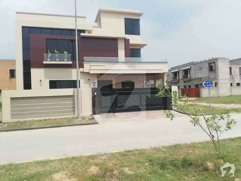 13.5 Marla Luxury Corner House For Sale In Citi Housing Gujranwala