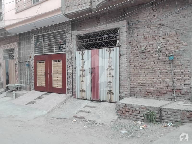 Ideal House For Sale In Jhang Road