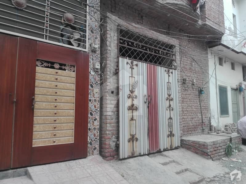 House For Sale In Beautiful Jhang Road