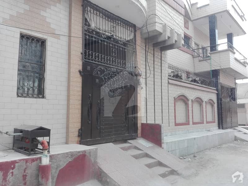 Ali Housing Colony Upper Portion For Rent Sized 2.5 Marla