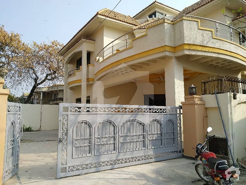 1 Kanal, 6 Bed House For Rent In La Lkurti, Behind Pc Hotel