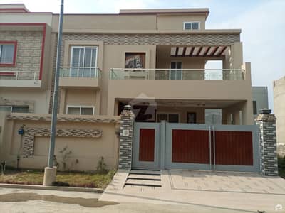 10 Marla House In DC Colony Is Available 10 Marla House In DC Colony Is Available