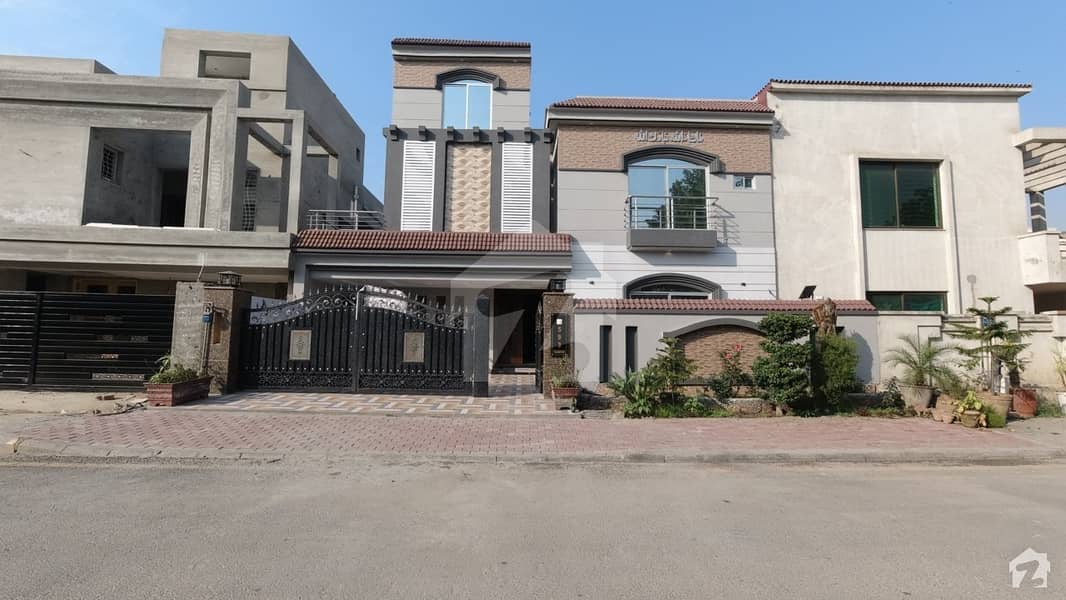 Stunning House Is Available For Sale In Bahria Town