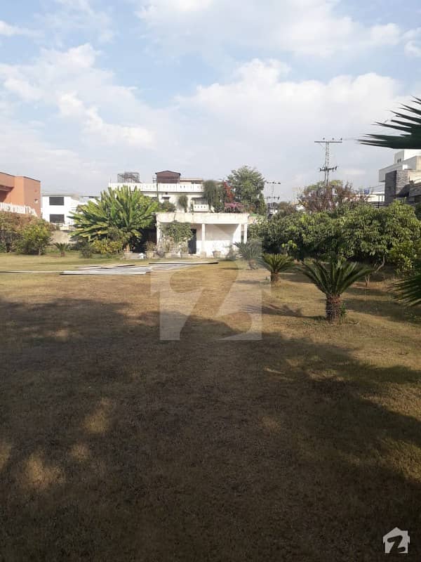 Farm House For Sale In Most Prominent Location Of Bani Gala