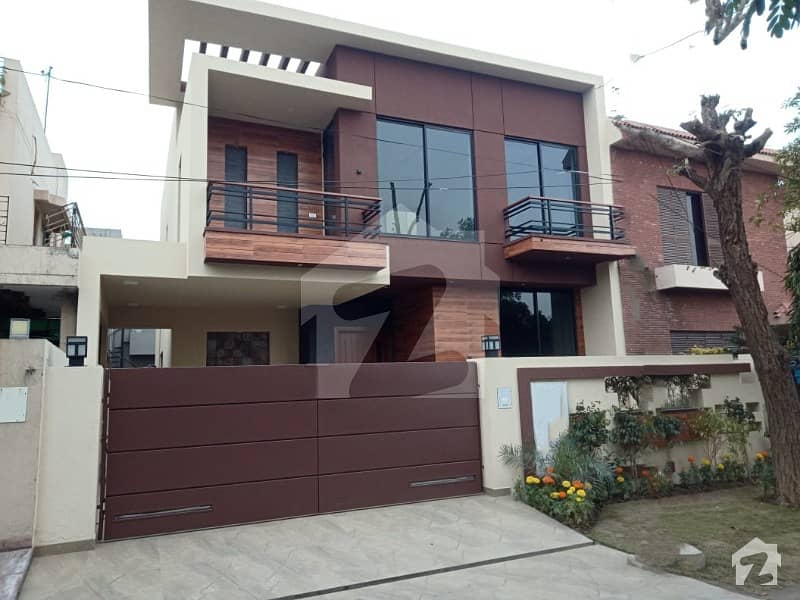 10 Marla Brand New Constructed House Is Available For Sale In Ex Air Avenue DHA phase 8