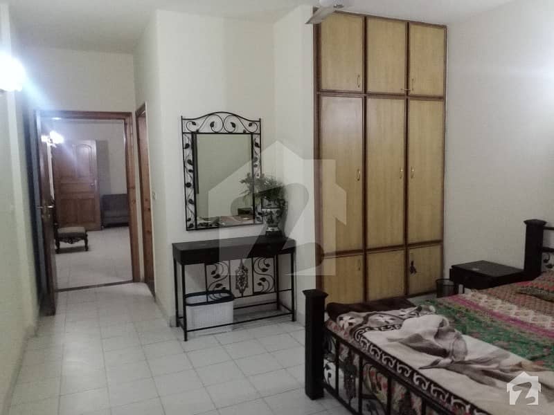 850  Square Feet Flat For Rent In F-11