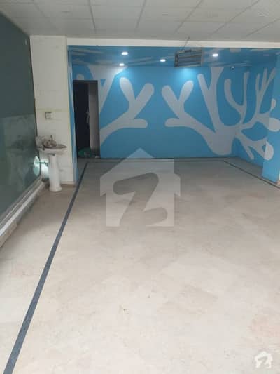 E-11 680 Square Feet Shop Up For Rent