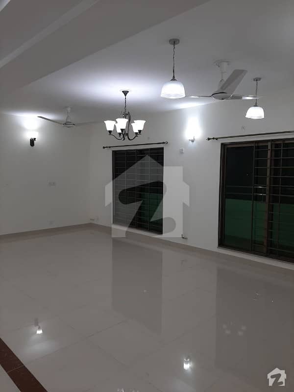 10 Marla 3 Bed Facing Park  Corner  House Available For Sale In Askari 11 Sector B