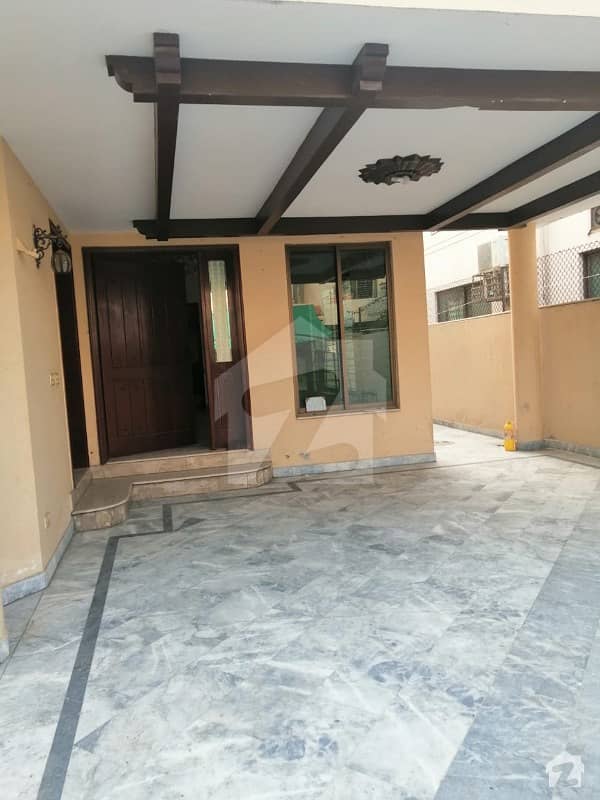 10 Marla Full House For Rent Available In Dha Phase 4