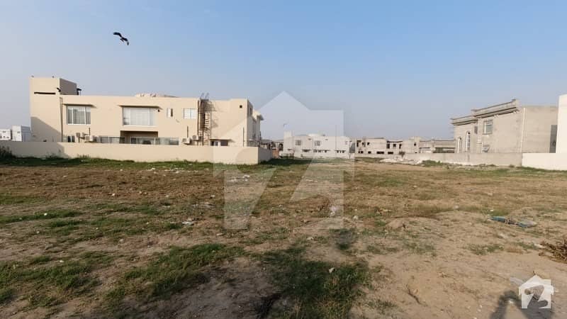 Dha Phase 6 Block D  Plot 1160+1161