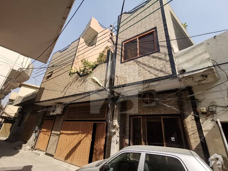 ماڈل ٹاؤن لِنک روڈ ماڈل ٹاؤن لاہور میں 5 کمروں کا 7 مرلہ مکان 1.7 کروڑ میں برائے فروخت۔