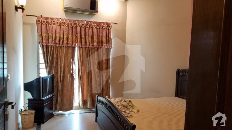 A Spacious 1350  Square Feet Room In Dha Defence