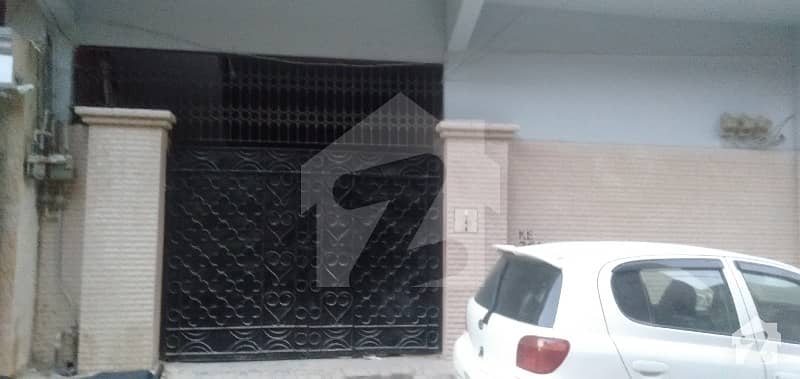 Ideally Located House Of 1080  Square Feet Is Available For Sale In Karachi