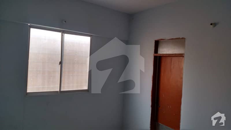1100  Square Feet Flat Up For Sale In North Nazimabad