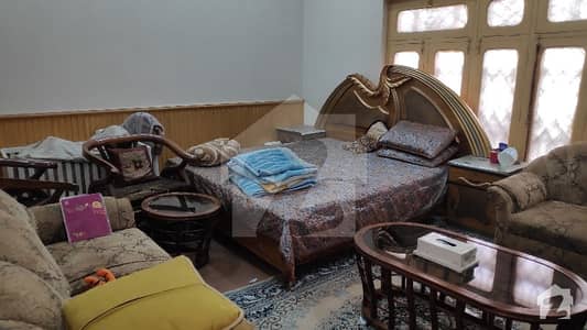 ایئر پورٹ روڈ رحیم یار خان میں 3 کمروں کا 5 مرلہ مکان 20 ہزار میں کرایہ پر دستیاب ہے۔
