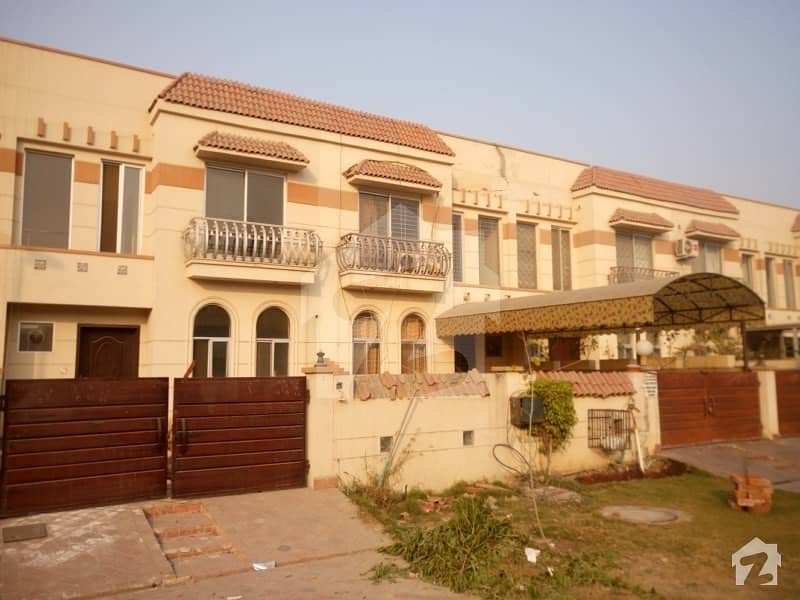 6 Marla House In Central Paragon City For Sale Imperial Garden Homes