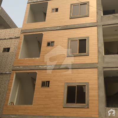 جیل روڈ لاہور میں 1 کمرے کا 2 مرلہ کمرہ 9 ہزار میں کرایہ پر دستیاب ہے۔ جیل روڈ لاہور میں 1 کمرے کا 2 مرلہ کمرہ 9 ہزار میں کرایہ پر دستیاب ہے۔