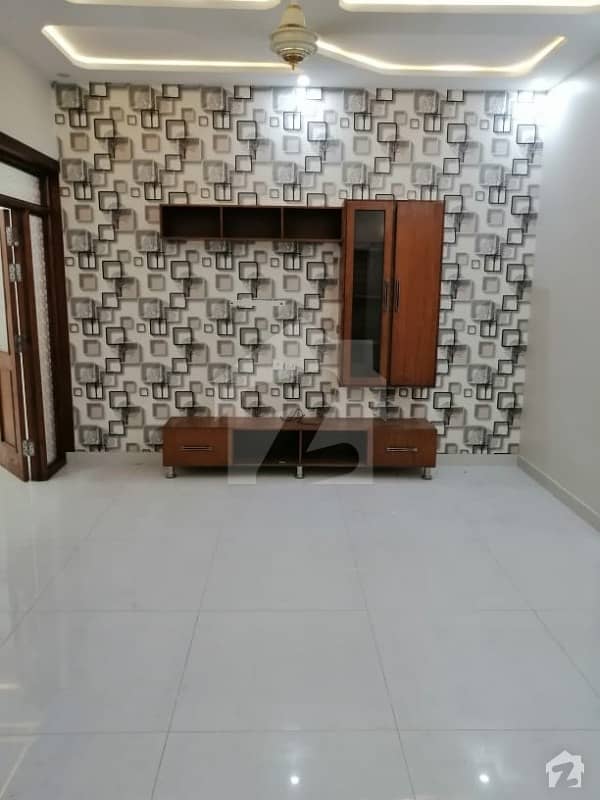 10 MARLA LUXURY FULL HOUSE AVAILABLE FOR RENT IN BAHRIA TOWN LAHORE