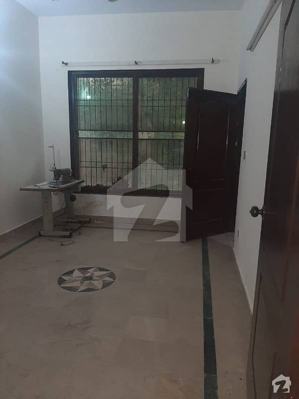 5 Marla Residential Portion Is Available For Rent At Johar Town Phase 2 Block J3  At Prime Location