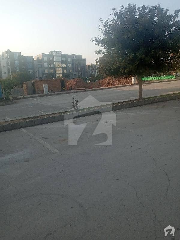 Gulshan Abad Sector 2  Commercial Corner Plot Demand 140 Lac