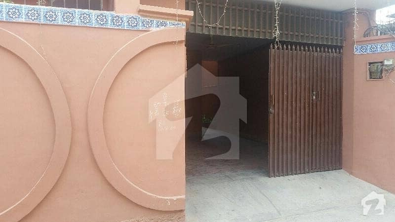 2250  Square Feet House Ideally Situated In Katchery Chowk