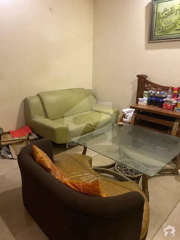 ڈی ایچ اے فیز 3 ڈیفنس (ڈی ایچ اے) لاہور میں 1 کمرے کا 1 کنال کمرہ 25 ہزار میں کرایہ پر دستیاب ہے۔