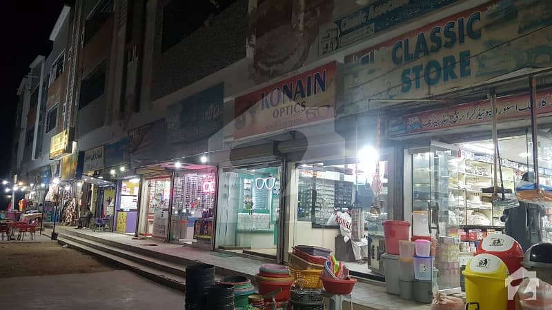 Perfect 220  Square Feet Shop In North Karachi For Sale