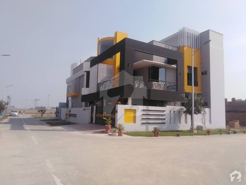 House In Jhangi Wala Road For Sale
